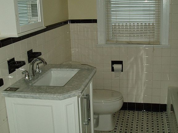 Full bathroom