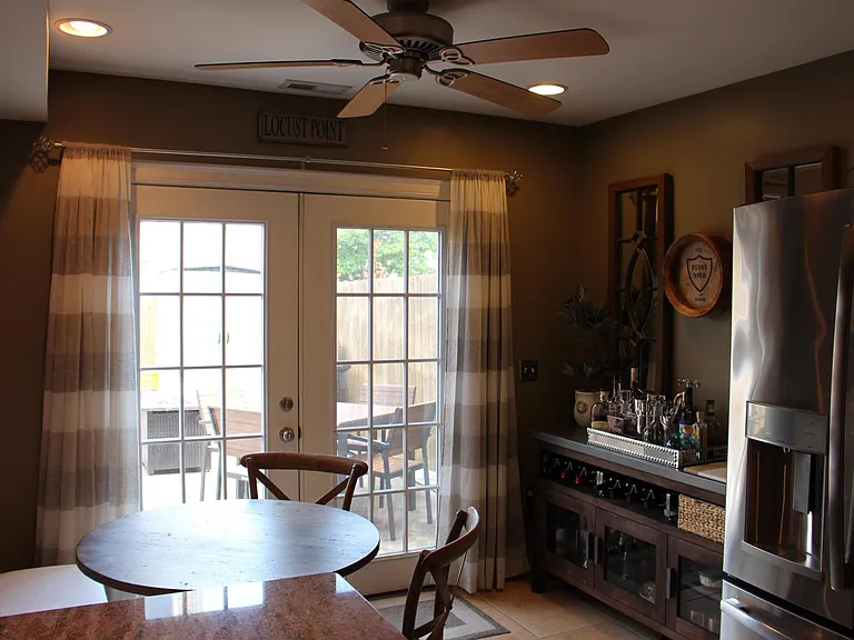1433 Hull St — Photo 6