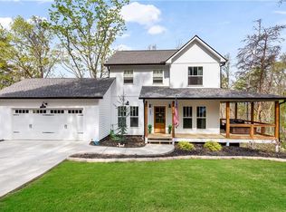 295 Sharptop Ridge Rd, Jasper, GA 30143