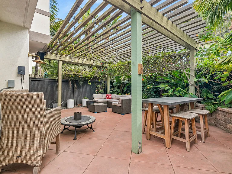 621 Sweet Pea Pl — Photo 25