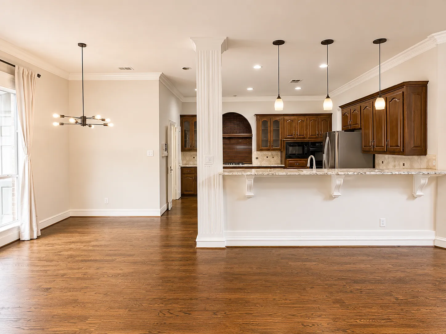 5 bed, 3253 sqft, $4,250 — Photo 4