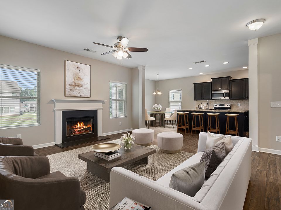 1st image of 44 Forrest Hills Dr