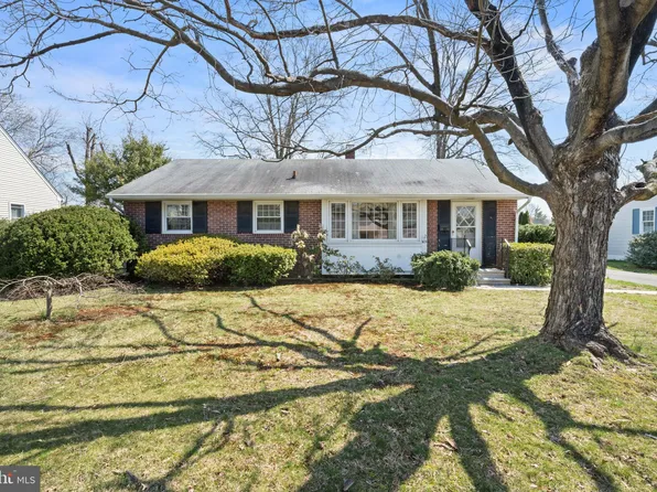 103 Maxwell Ave, Hightstown, NJ 08520