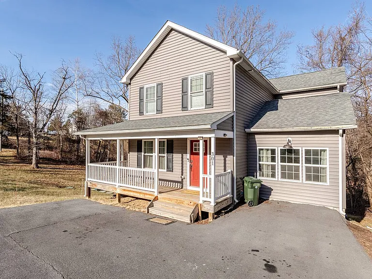 301 Rollason Dr — Photo 39