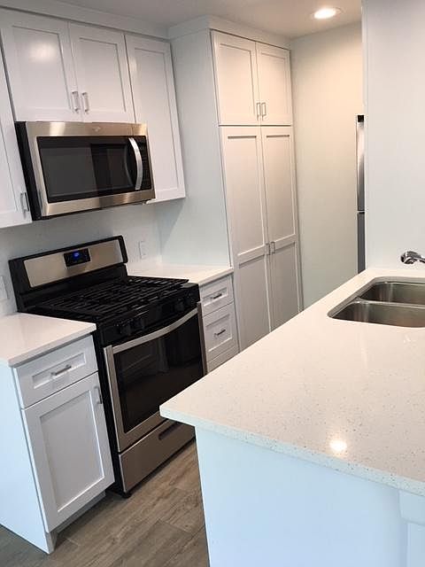 1st image of 6305 Shadow Valley Dr #B