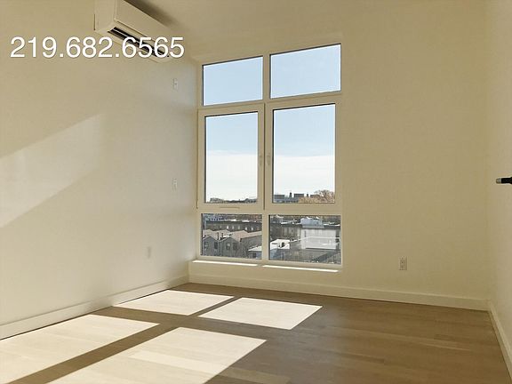 3rd image of 1875 Atlantic Ave APT 07J