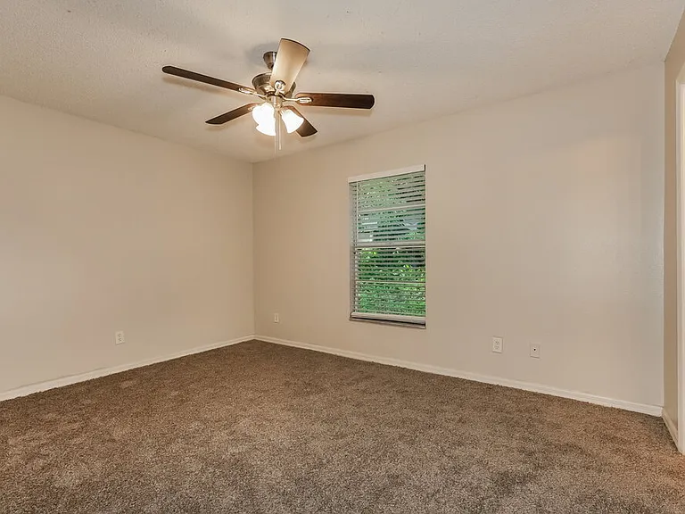 37340 Carter Ave — Photo 9