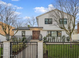 64 Jerome Ave, Staten Island, NY 10305