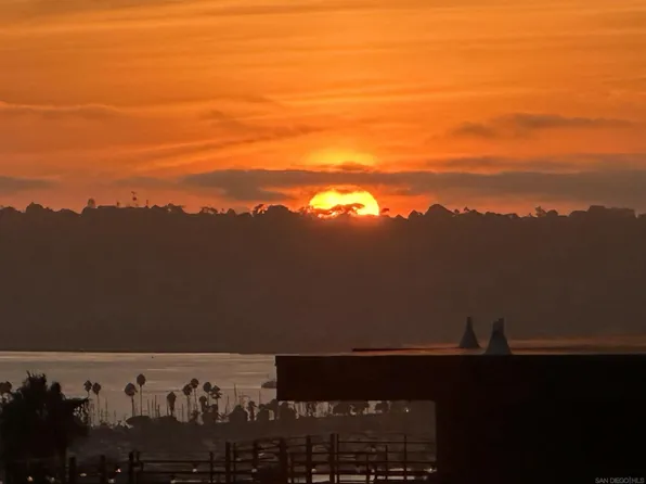 230 W Laurel St Unit 301, San Diego, CA 92101