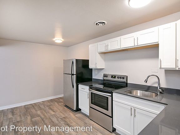 3rd image of 7009 Rainier Ave S APT 10