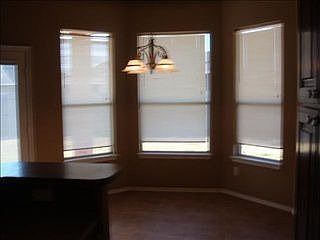 2nd image of 536 SW 157th St