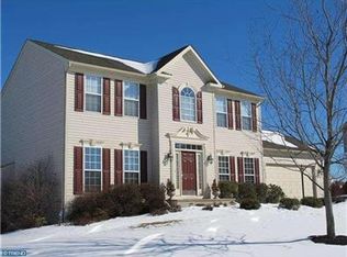 439 Dartmouth Ln, West Grove, PA 19390