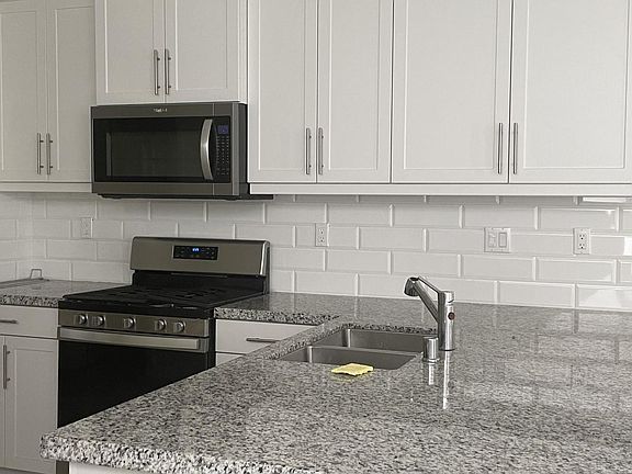 5th image of 27174 Canyon Rock Ct