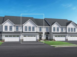 11 Edgewood Way, Woodbridge, CT 06525