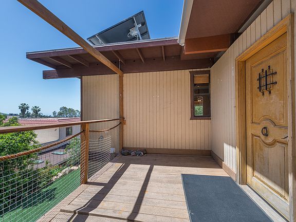 2nd image of 4620 Calavo Dr