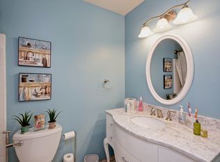 25252 Orellano Way, Laguna Hills, CA 92653