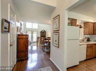 8176 Cliffview Ave, Springfield, VA 22153