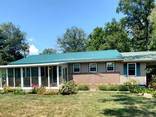 3043 Rauchtown Rd, Jersey Shore, PA 17740