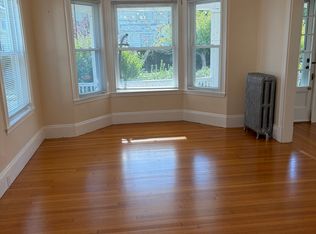 160 Ocean St Floor 1, Lynn, MA 01902