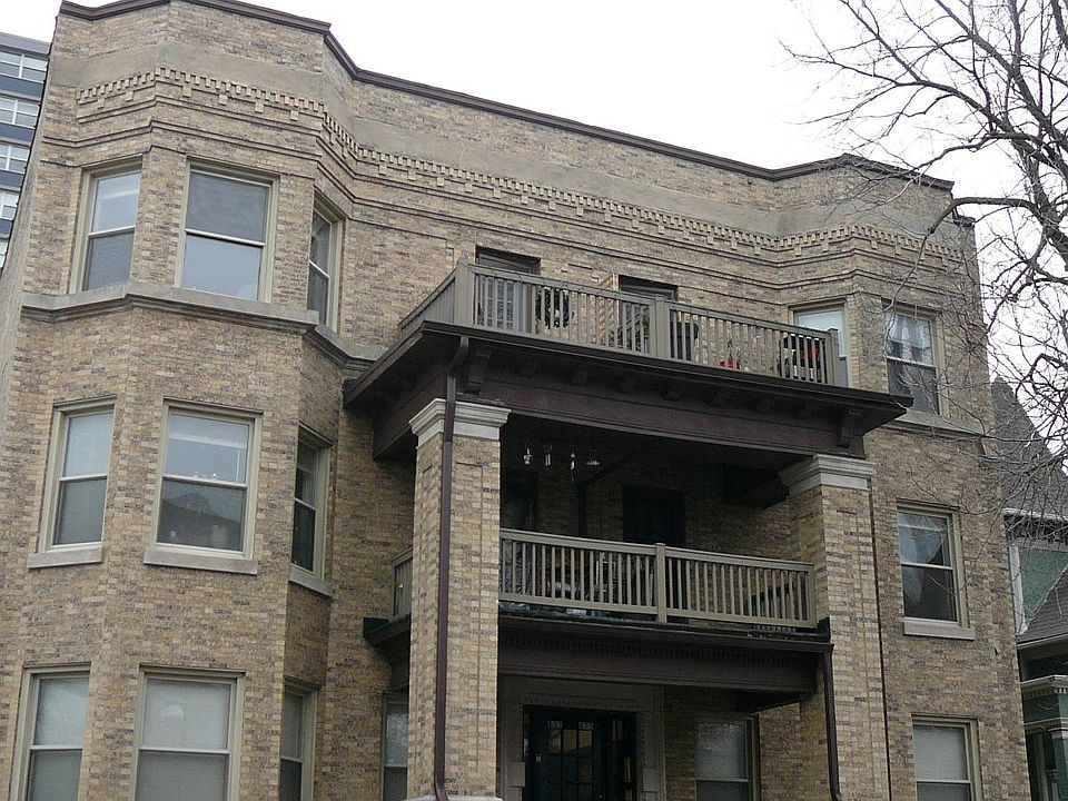 1st image of 833 W Leland Ave APT 1F