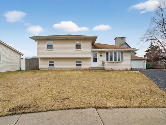 6510 Jack Rogers Ln, Plainfield, IL 60586