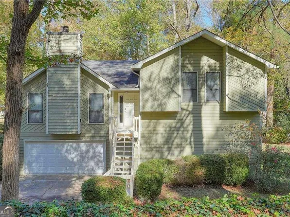 3281 Creek Hollow Dr, Marietta, GA 30062