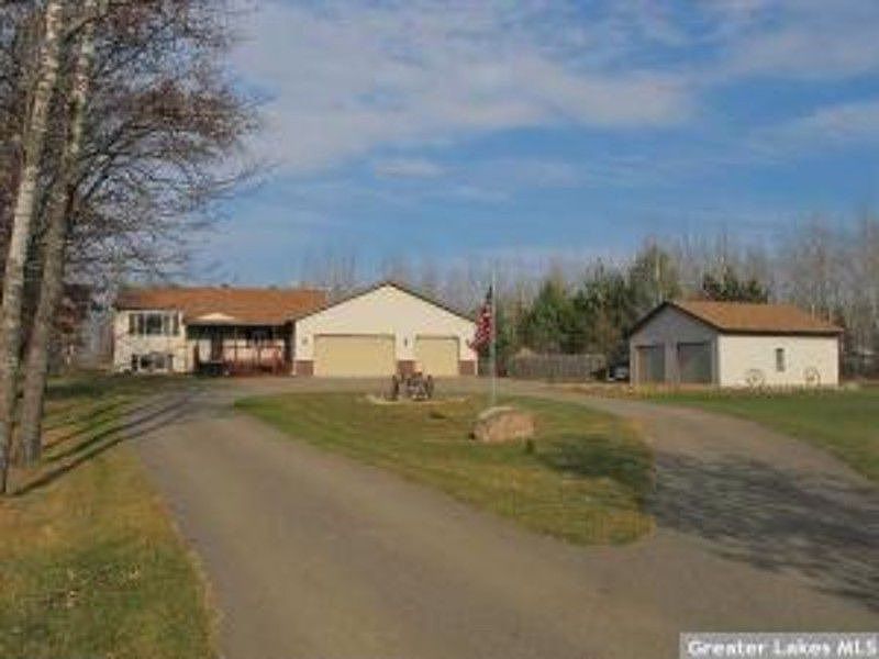 1st image of 14093 Oak Hollow Rd