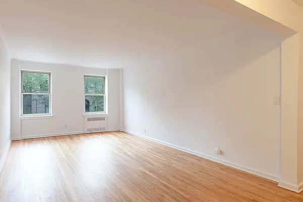 Rented by Berman Realty | media 9