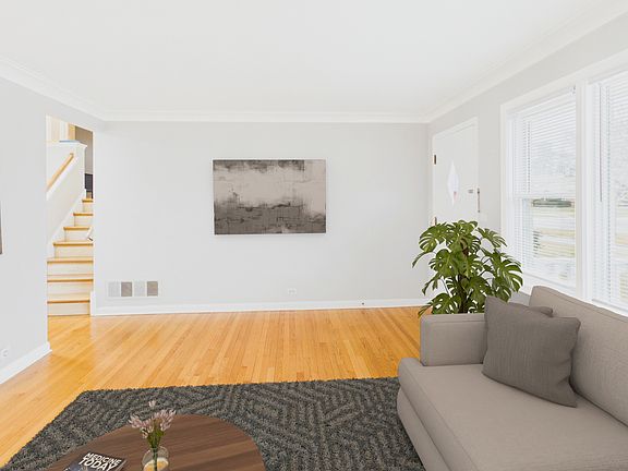 3rd image of 1605 E Frederick St
