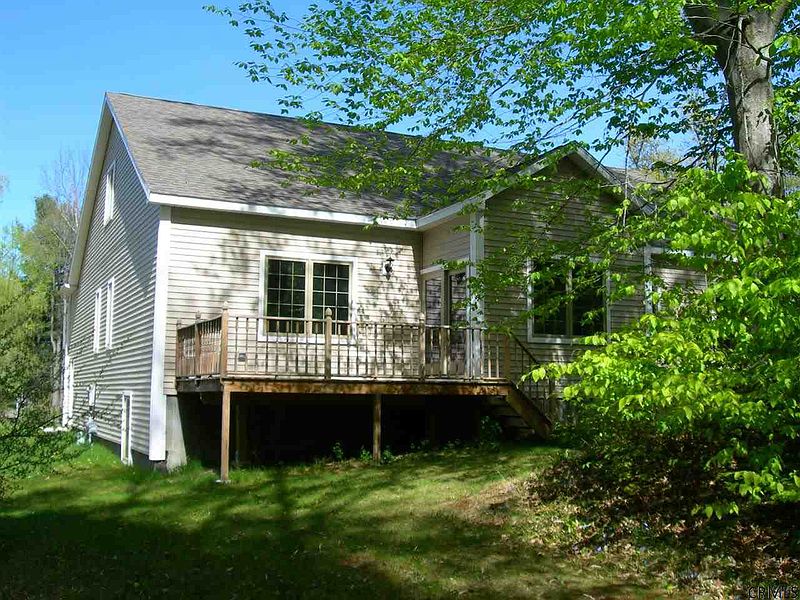 3rd image of 238 ELM Avenue