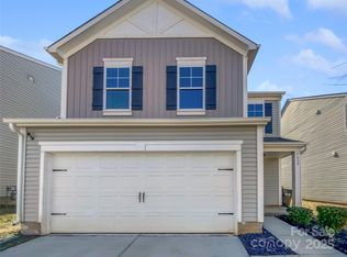 7039 Childress Ln, Charlotte, NC 28269