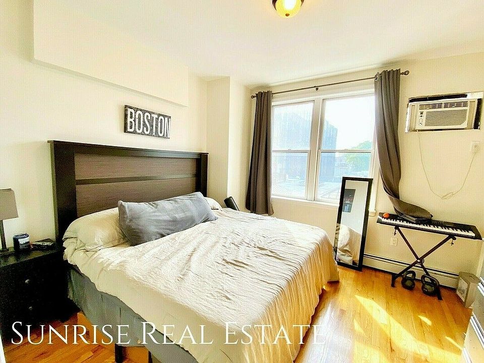 1st image of 228 4th Ave #5