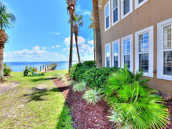 4th image of 2322 Pelican Bay Ct