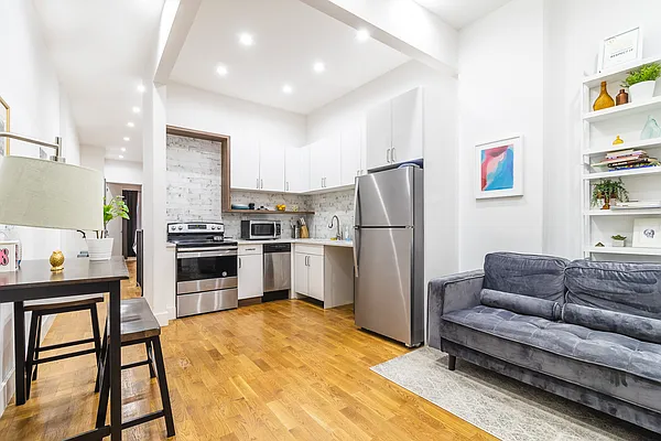 Rented by Compass | media 1