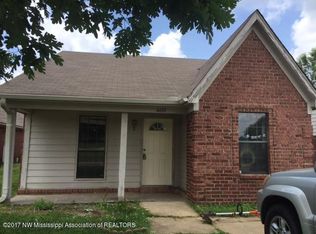 6601 Pleasant Acres Dr, Olive Branch, MS 38654