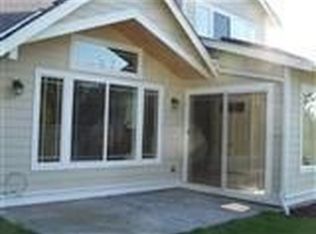 2423 Saint Andrews Ln, Steilacoom, WA 98388