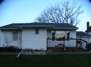 223 6th St W, Cresco, IA 52136