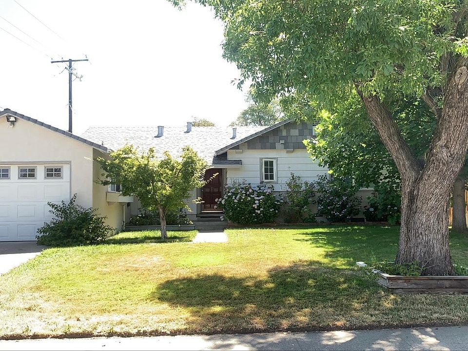1st image of 7411 Putnam Way
