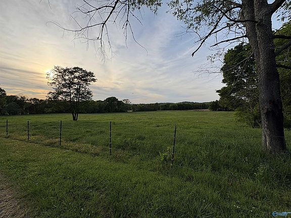 3rd image of 616 Godwin Point Rd