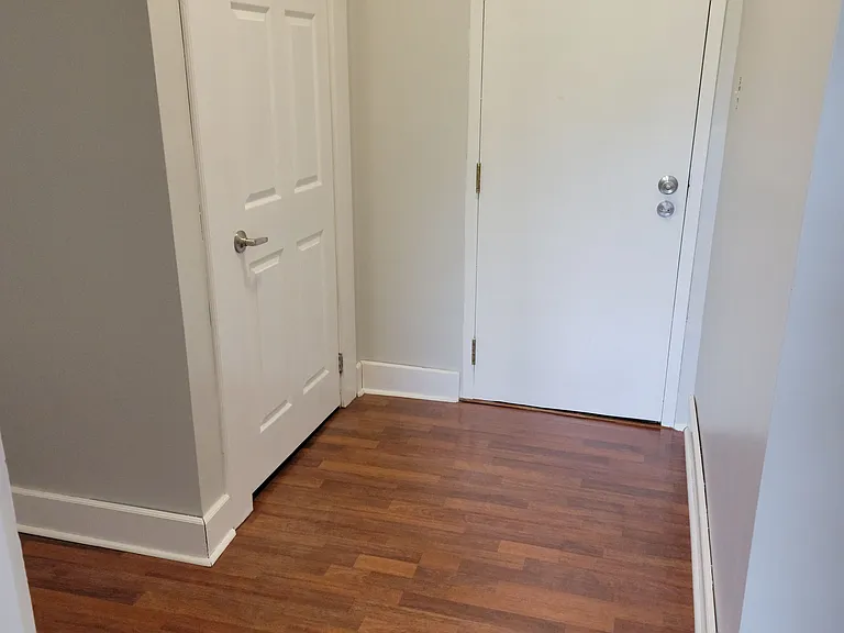 18 Walton St #2 — Photo 7