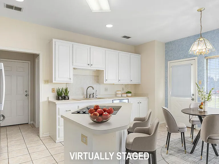 103 Crockett Dr — Photo 17