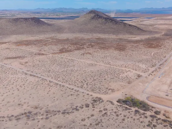 001 W Southern Avenue #-, Tonopah, AZ 85354