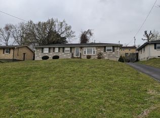 1826 Willow Springs Dr, Nashville, TN 37216