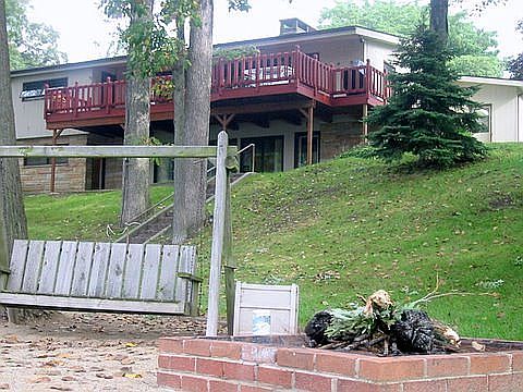 No flood insurance required