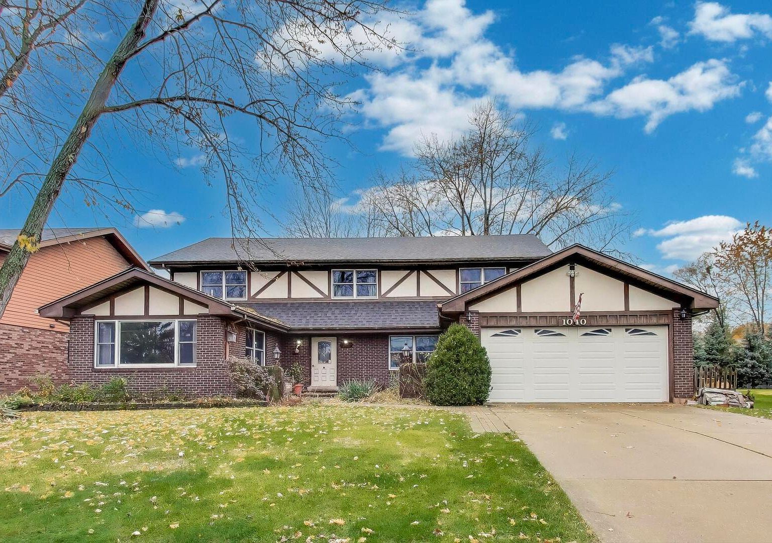 1040 S Linneman Rd, Mount Prospect, IL 60056 | Zillow