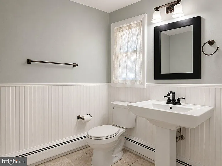 2512 N Kenilworth St — Photo 15