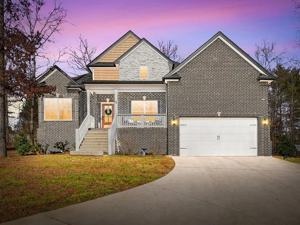 1663 Southside Rd, Southside, TN 37171