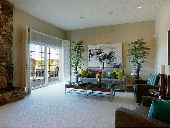 4th image of 4767 Del Moreno Pl
