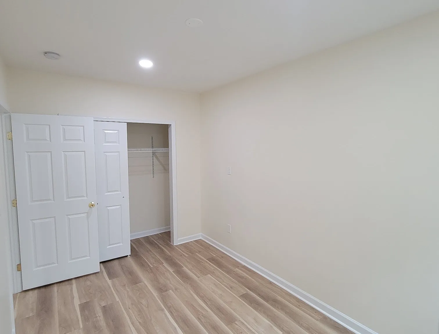 1 bed, $2,200 — Photo 3