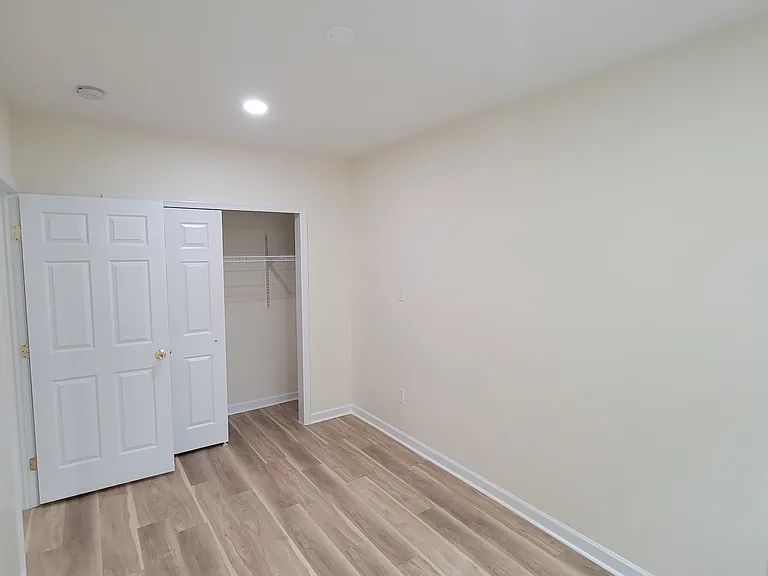 228 Orchard St #3L — Photo 10